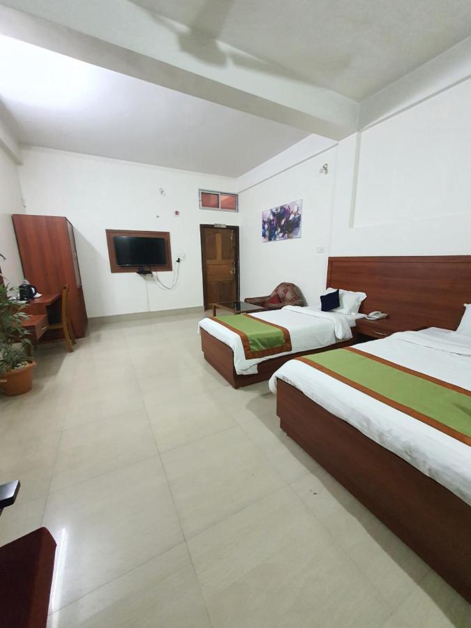 Hotel Deo Volente Sivasagar Exterior photo